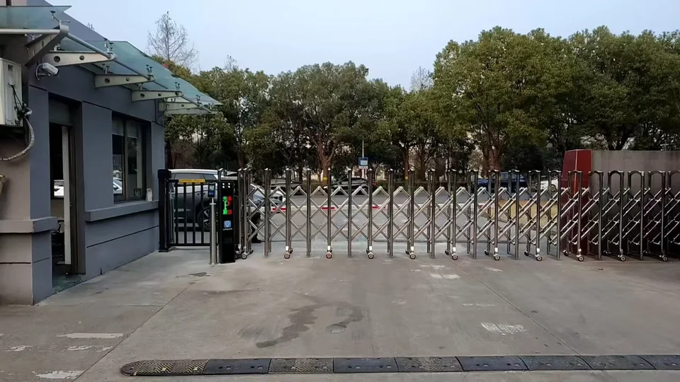 电动伸缩门真实案例图片